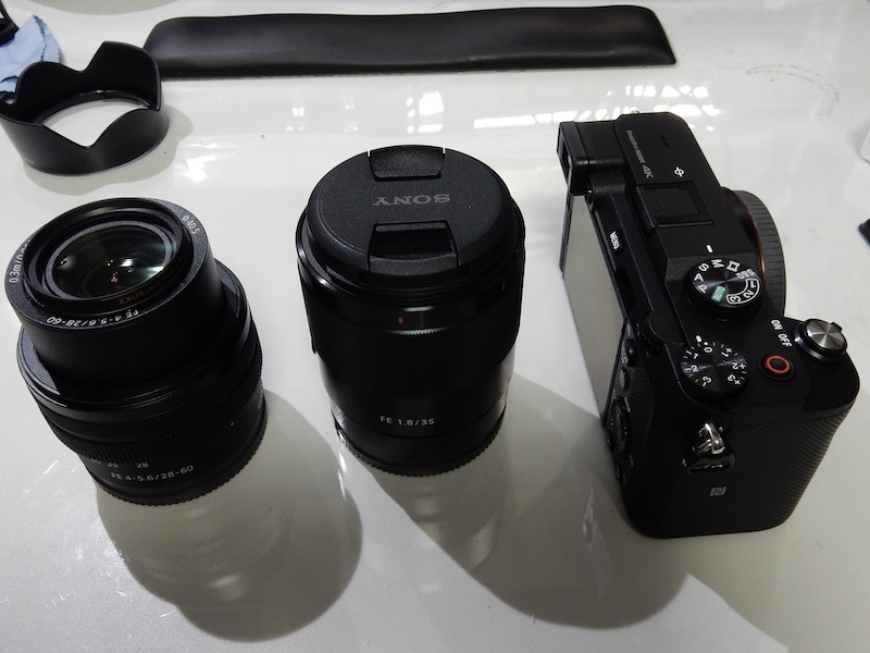 sonyの35mm単焦点レンズ SEL35F18F - カメラ