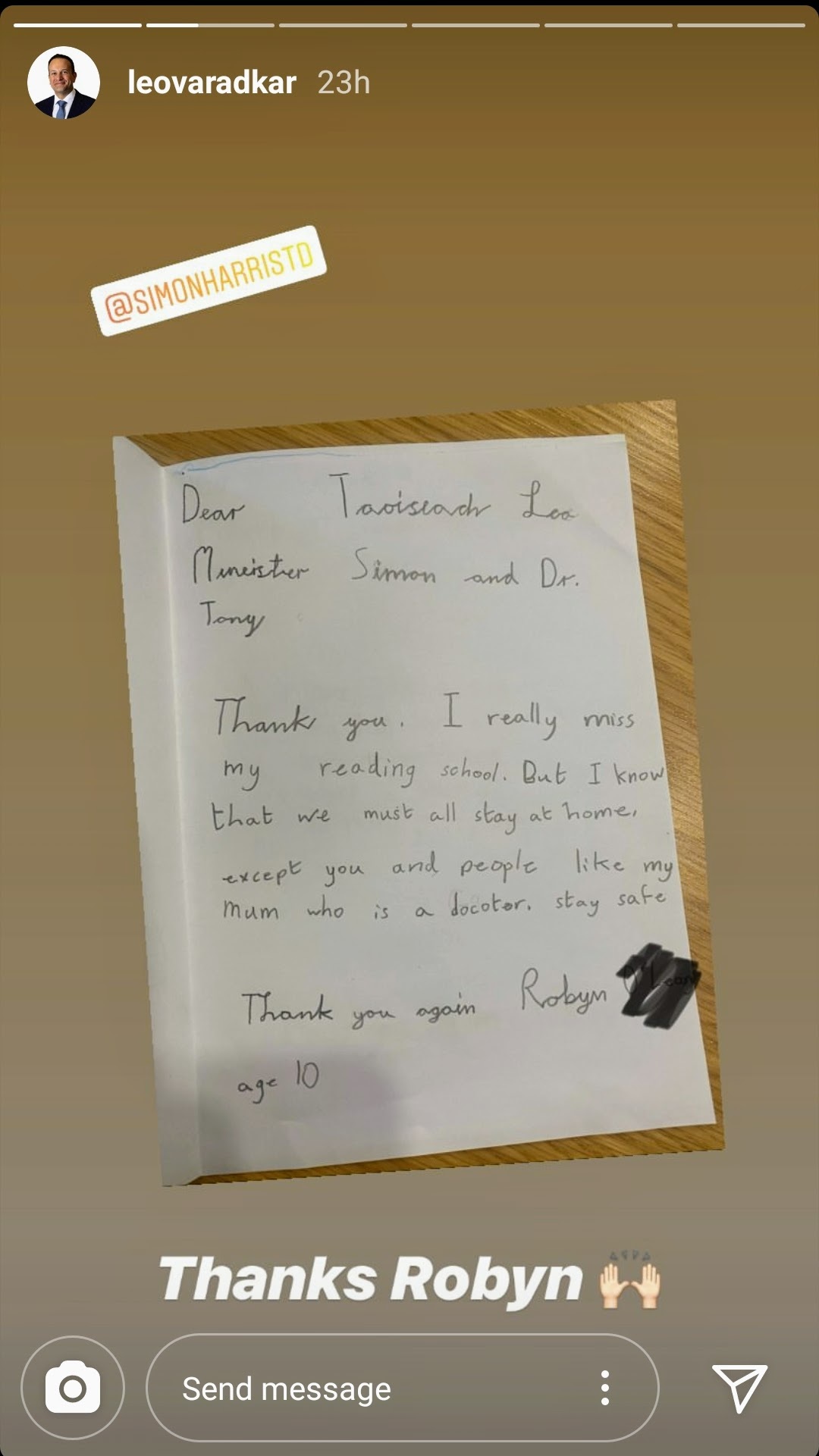 ディア・レオ…ヴァラッカー首相へ、子どもたちから励ましの手紙 ナオコガイドのアイルランド日記
