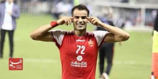 Issa Alekasir has been banned for 6 months and 10,000$ because he made this racist gesture