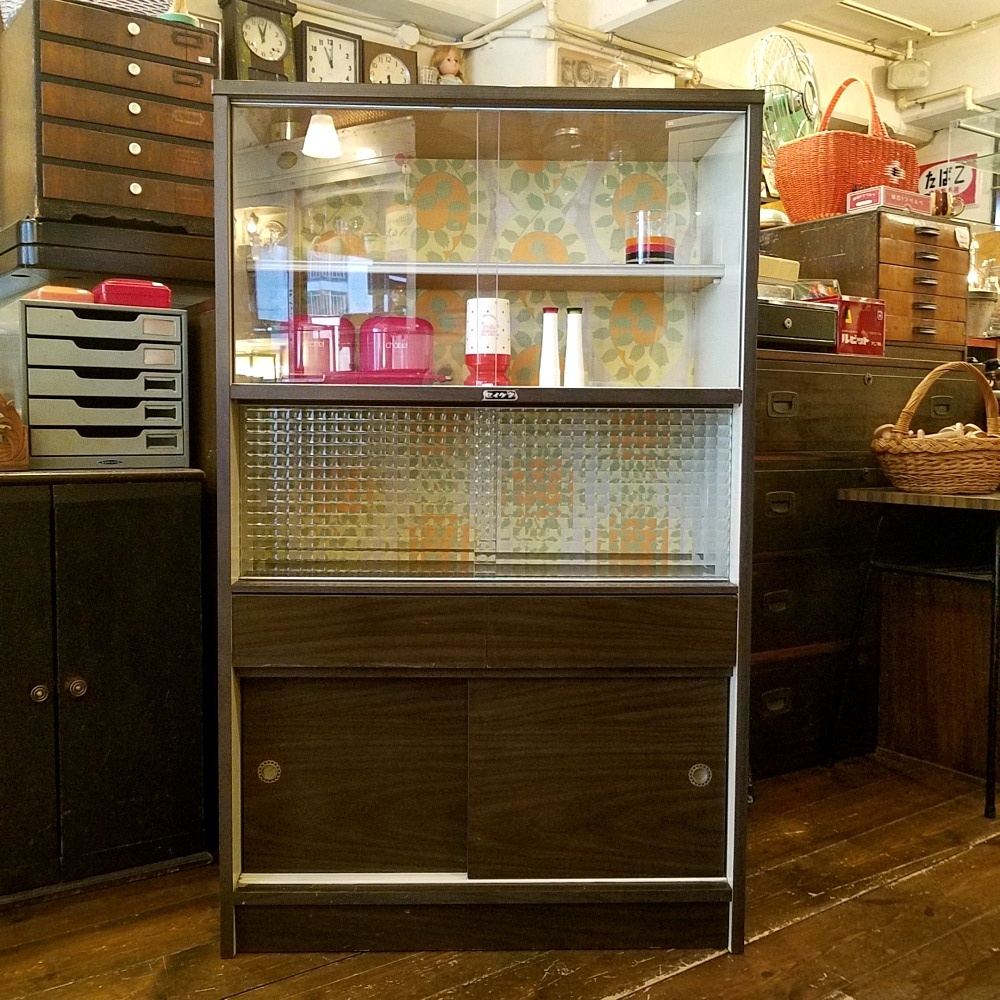 昭和レトロポップな食器棚/水屋 （ガラスキャビネット） - [Sold Out]過去の販売商品